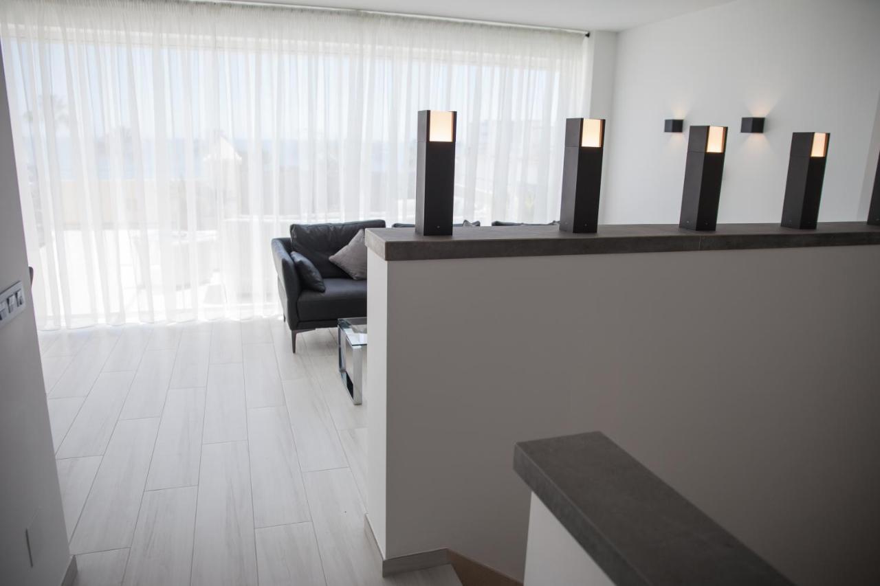 Spacious 200 Sq.M. Penthouse With Sea View Terraces トレモリノス エクステリア 写真