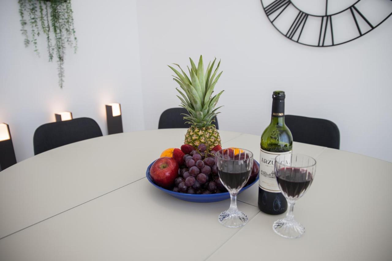 Spacious 200 Sq.M. Penthouse With Sea View Terraces トレモリノス エクステリア 写真