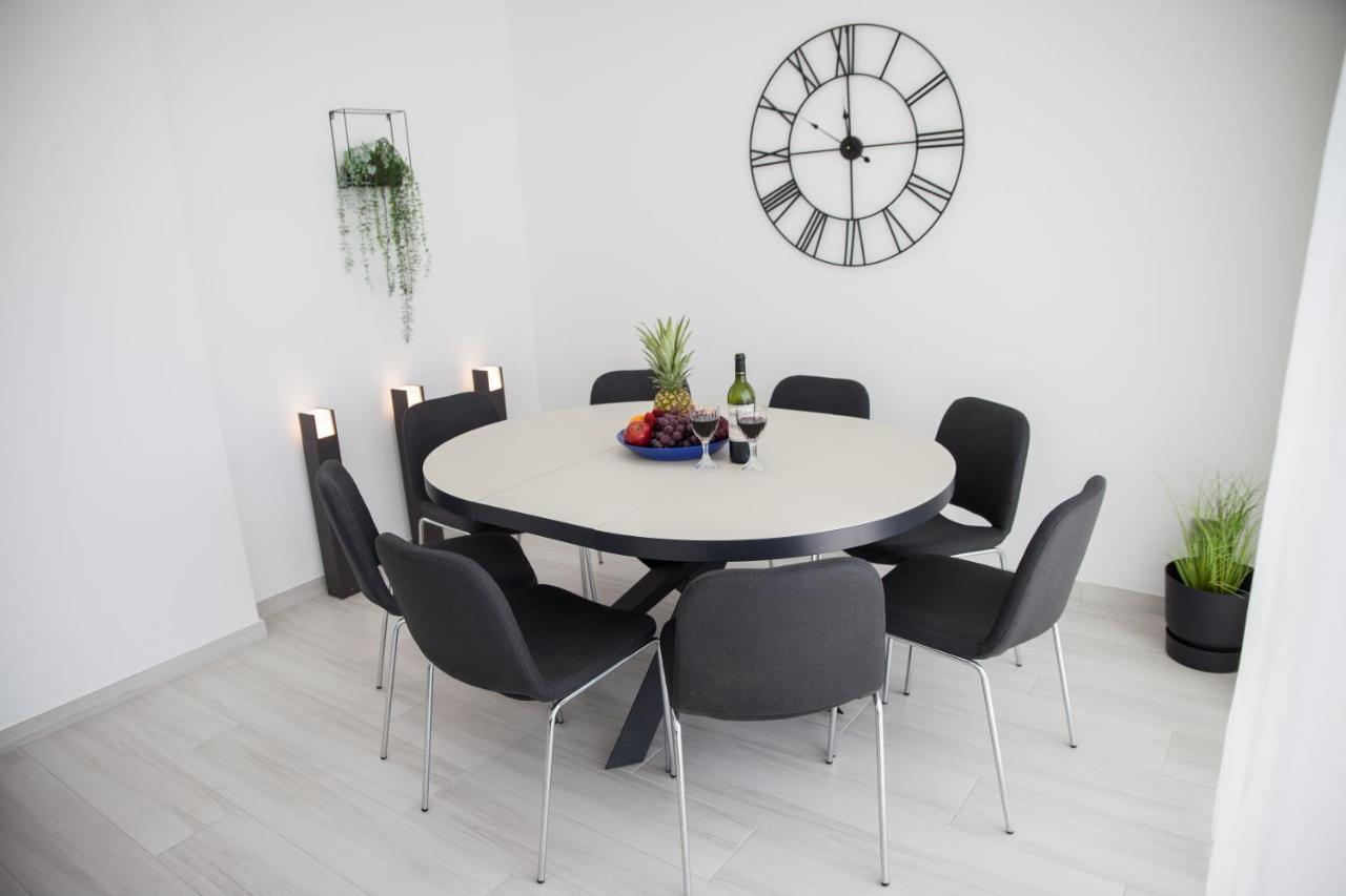 Spacious 200 Sq.M. Penthouse With Sea View Terraces トレモリノス エクステリア 写真