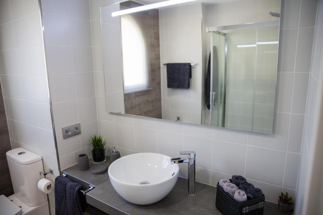 Spacious 200 Sq.M. Penthouse With Sea View Terraces トレモリノス エクステリア 写真